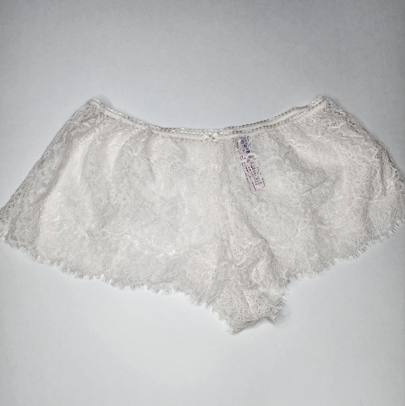 Victoria's Secret Dream Angels Boy Short Lace White Small New - Picture 2 of 7